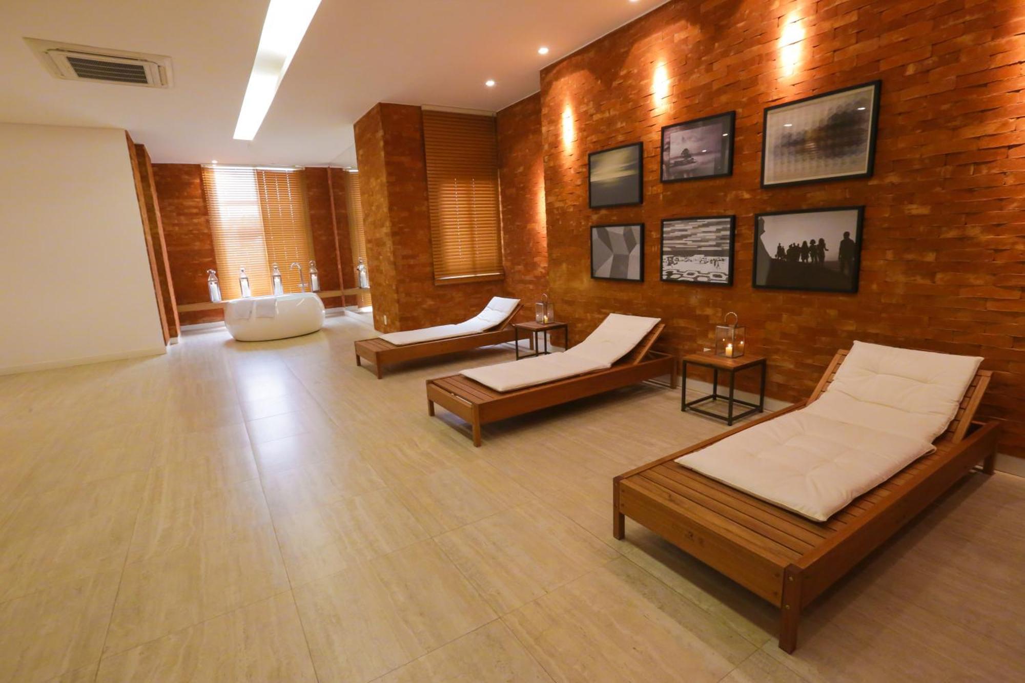 One-Bedroom Apartment,1544725525:JPEG