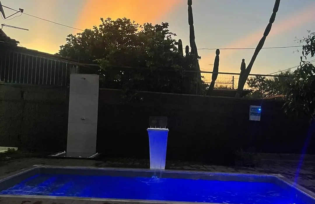 Caso com piscina AQUECIDA, há 900 metros do Iguatemi shopping-1