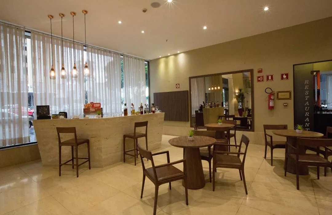 Flat Particular Localizacao Central No 3º Andar-1