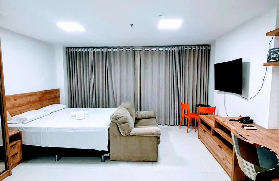Flat New Vision Com Varanda A008-1
