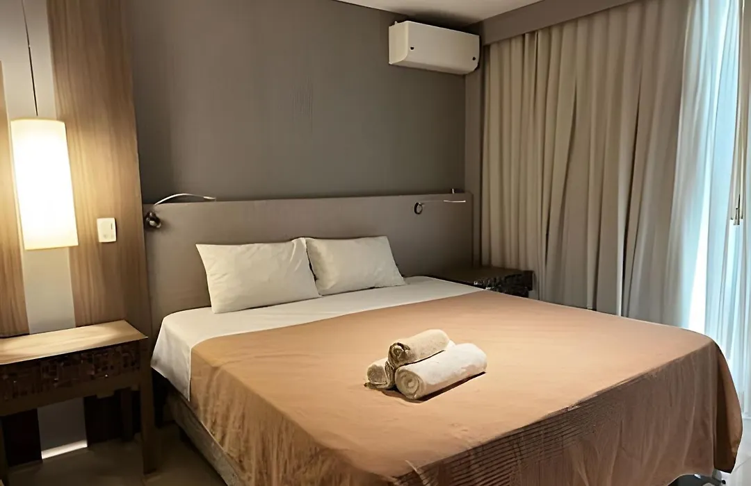 Brisas Do Lago - Apartamento 2-1