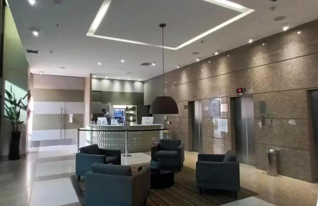 Comfort Hotel 413 Anfitria-1