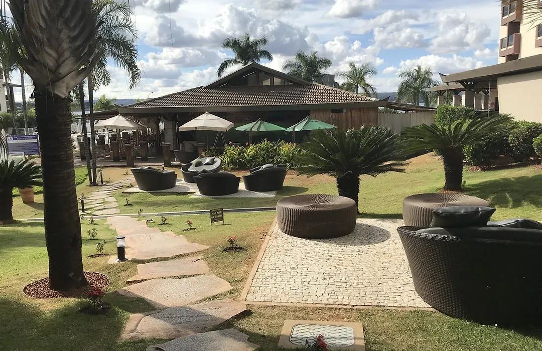 Flat Em Resort Incrivel A 10 Min Da Esplanada, Stf E Pgr-1