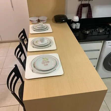 Flat Romântico à Beira Lago M 401-2