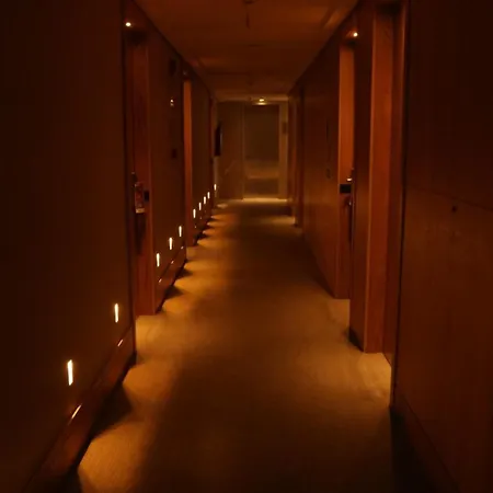 Flat Premium Particular Cullinan Hotel-3