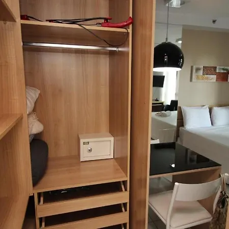 Biarritz Hplus Long Stay-3