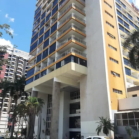 Garvey Park Hotel-2