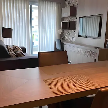 Brisas Do Lago - Apartamento 7-3