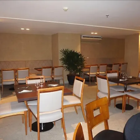Brasília Imperial Hotel e Eventos-3