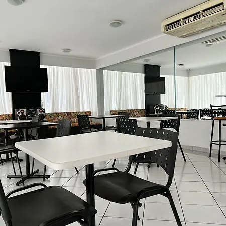 Multiparque Hplus Long Stay-3