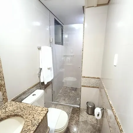 RARIDADE!!! - Flat de Alto Padrão - Preço Imbatível - Cama King Size - Muitos Eletrodomésticos - Limpeza Diária Gratuita-3