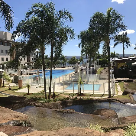 Flat Em Resort Incrivel A 10 Min Da Esplanada, Stf E Pgr-2