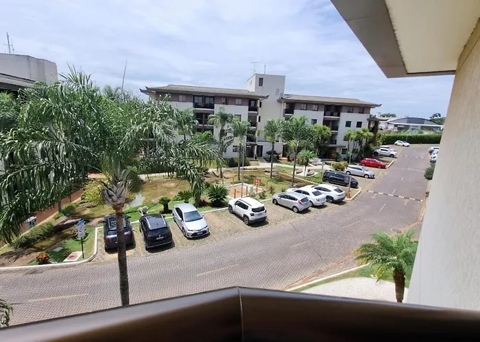 Pet friendly Apt Quarto E Sala Com Sofa Cama 46M2- Life Resort - Piscina E Beira Lago Brasilia